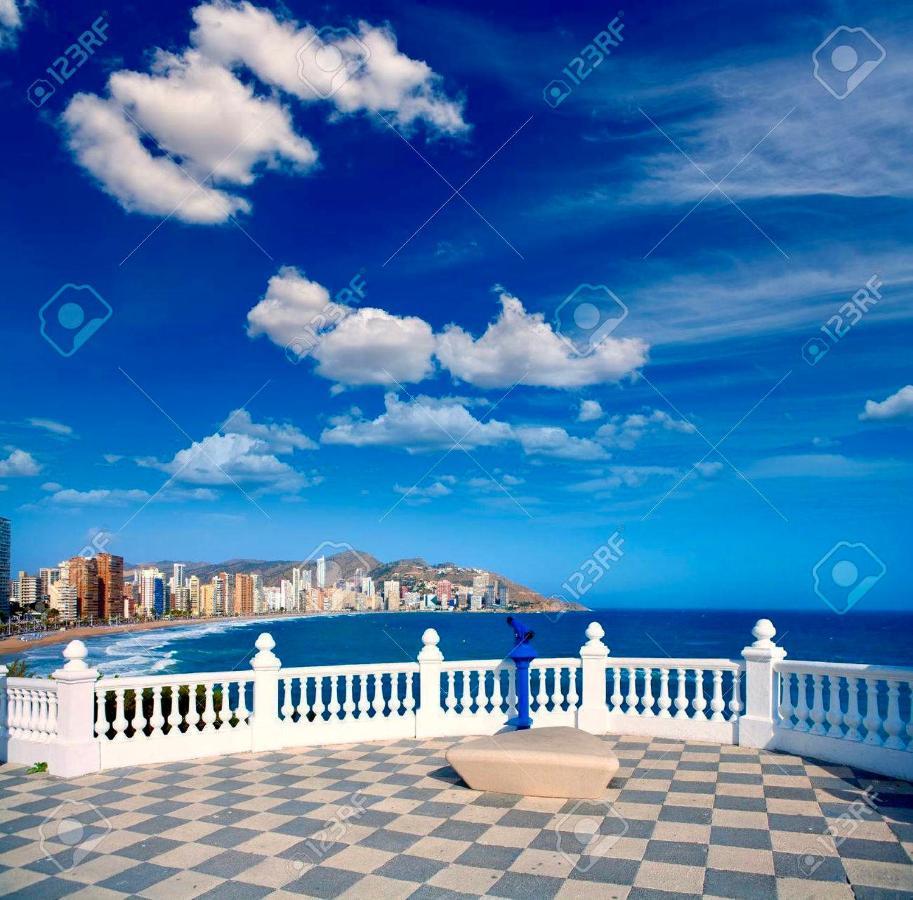Ducado Playa Benidorm Apartment Bagian luar foto